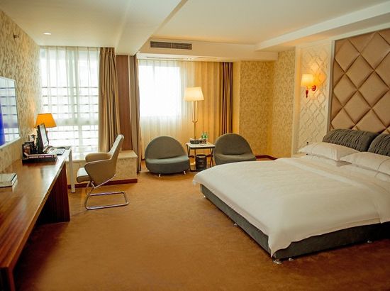 迪欧则以中国智造的全链路生产体系作为回应