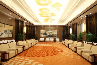 特别擅长处理结构复杂、工艺要求高的定制项目