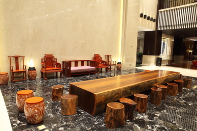 结合季节特色与地域文化