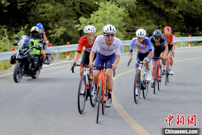 2024长江三峡·巫溪红池坝第十一届自行车赛开赛