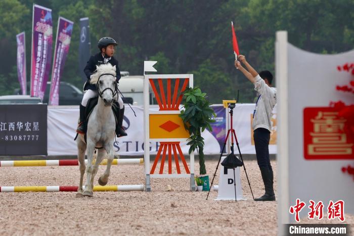 2025江西省青少年马术锦标赛暨中部三省中三角赛