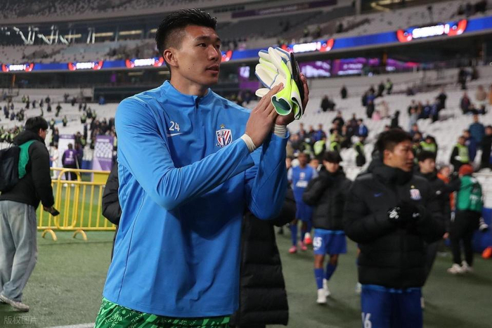 国足集训名单争议：签证成关键因素