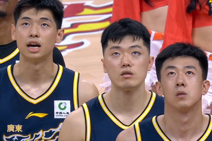 广东男篮主场惨遭逆转 首钢队完成惊天翻盘