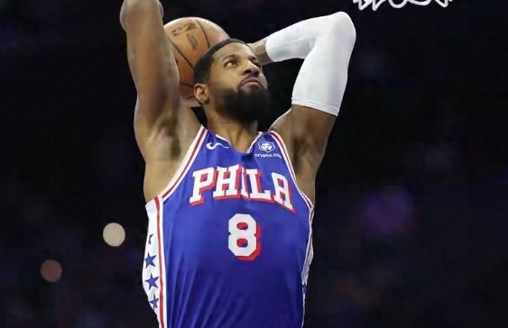 76人替补席爆发助队大胜雄鹿20分