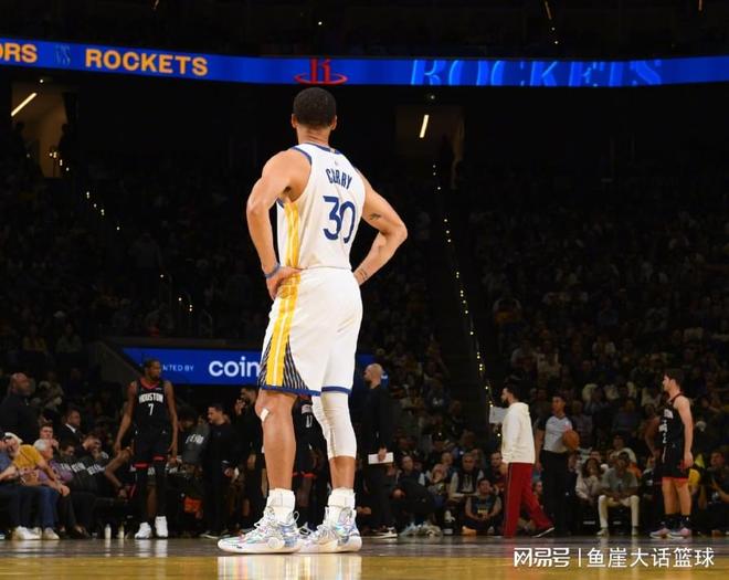 库里复出率队逆转火箭惜败 末节绝杀未果引化学